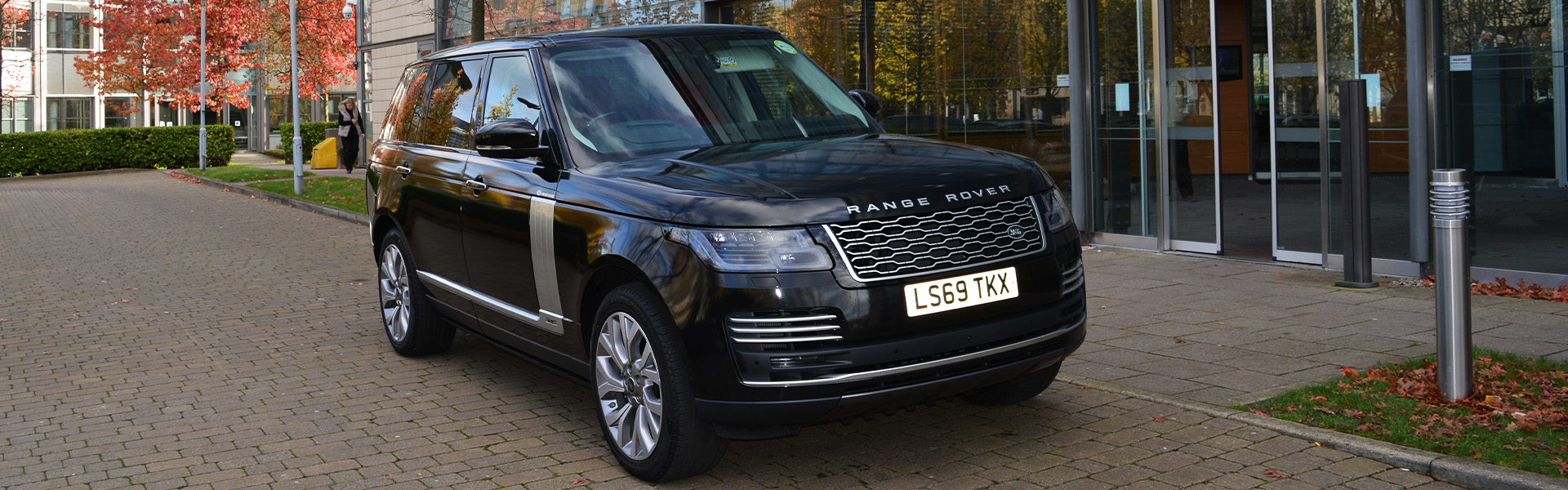 Range Rover chauffeur for Luke Combs at Wembley Stadium
