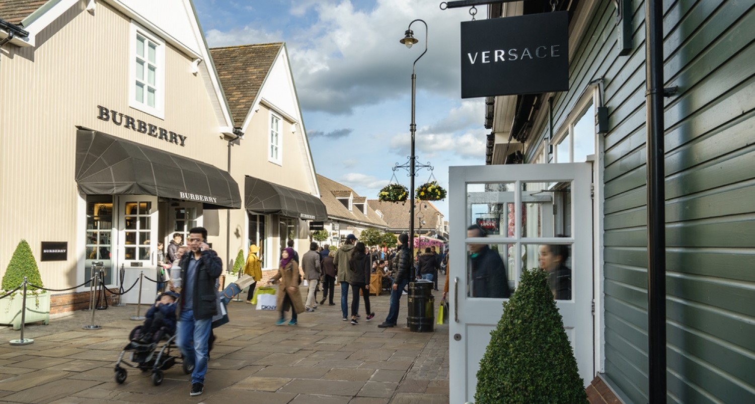 Versace Luxury Stores