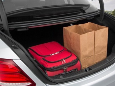 luggage-compartment-mercedes-benz-sclass