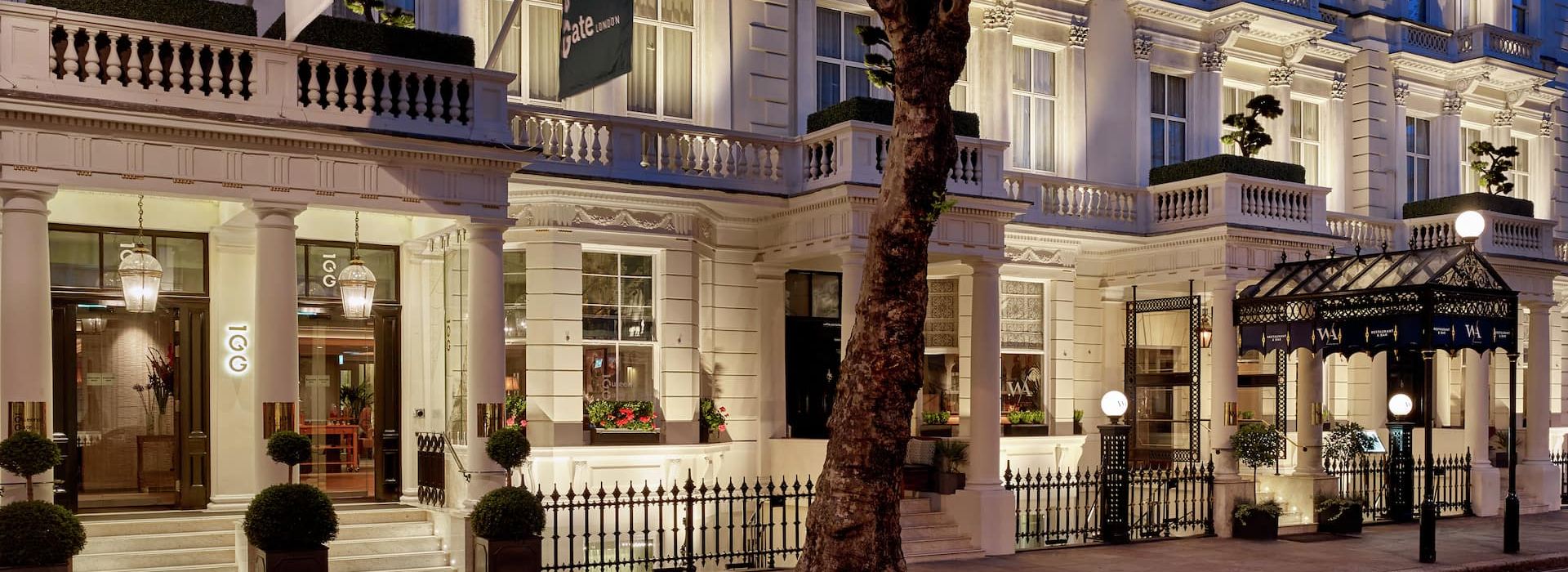 100 Queen's Gate Hotel South Kensington chauffeur arrival