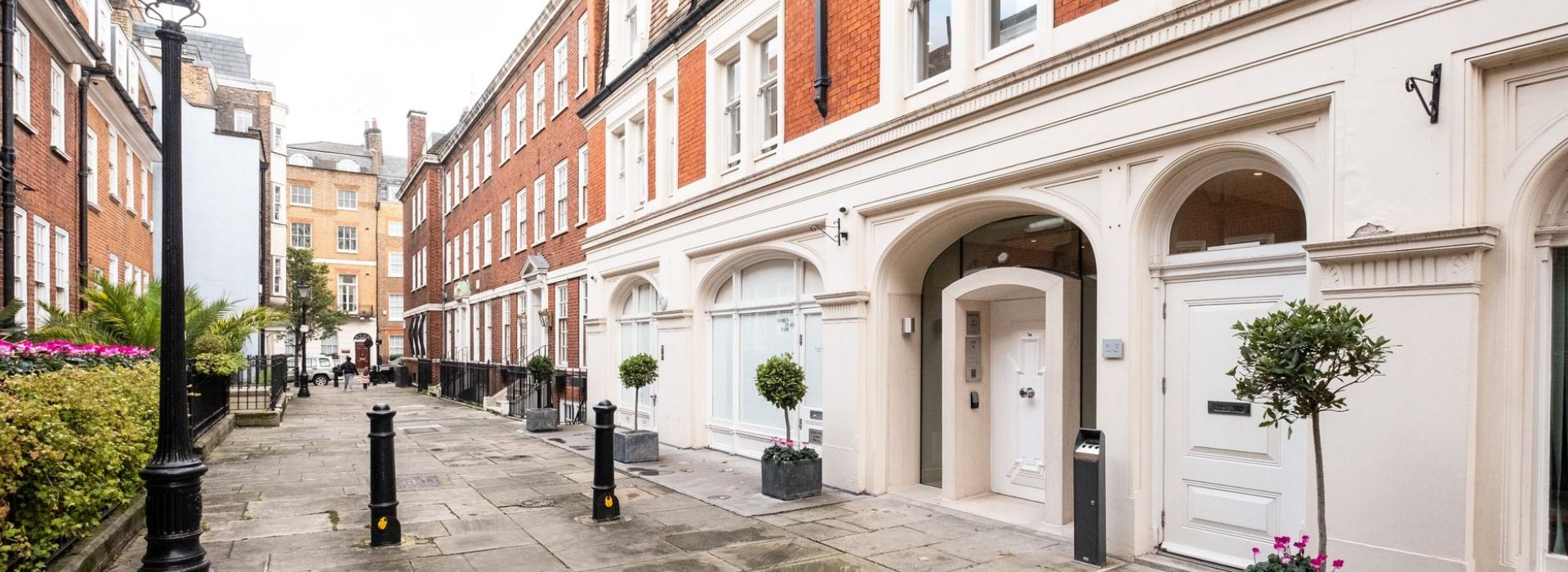 Native Mayfair South Molton Street W1K chauffeur arrival