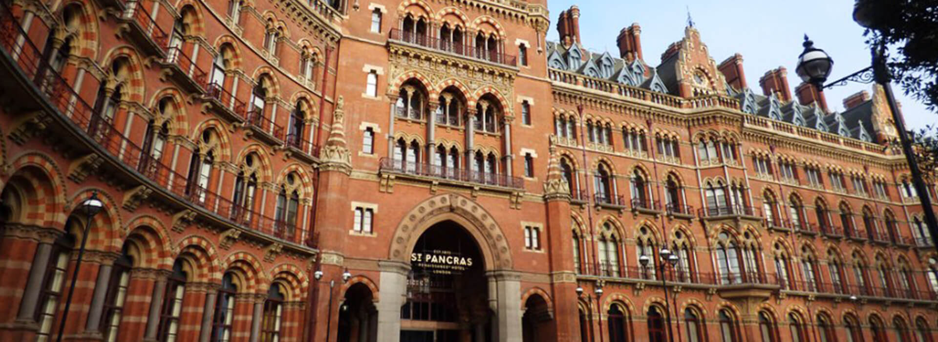 St Pancras Renaissance Hotel King's Cross chauffeur arrival